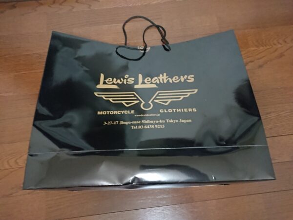 【Lewis Leathers】 ライトニングのカスタムオーダーが遂に完成しました！